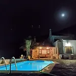 Sun House Pisses