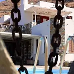 Sun House فيلة