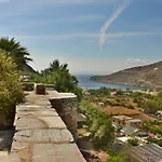 Sun House Vila Pisses